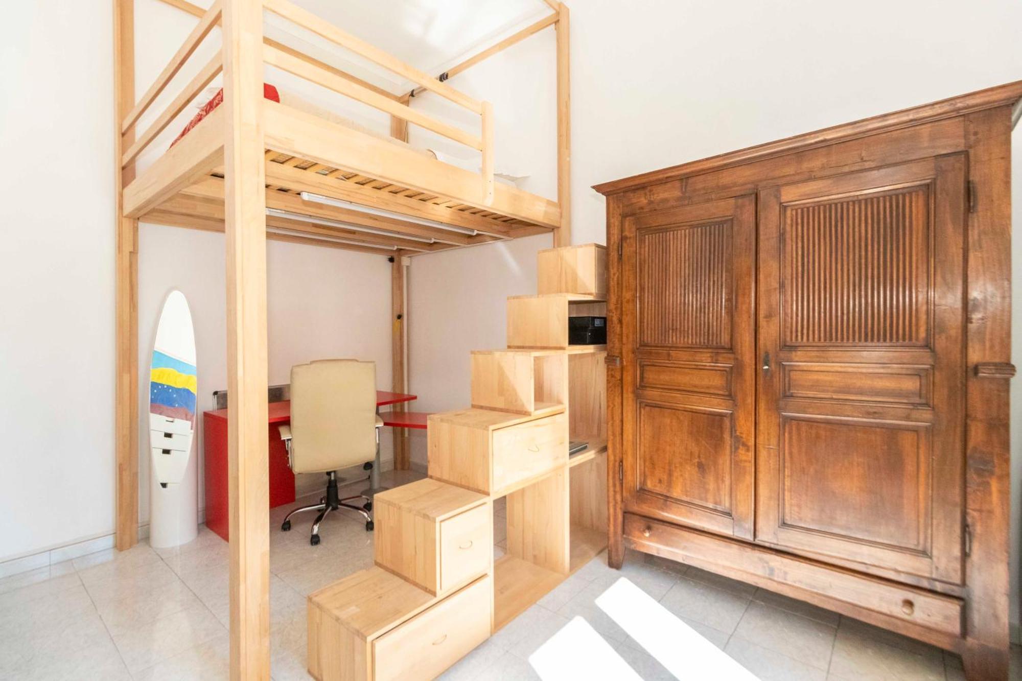 San Donato District & Piazza Statuto Roomy Flat * Turin